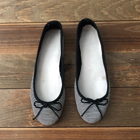 Gap Fabric Ballet Flats - Picture 2 of 3